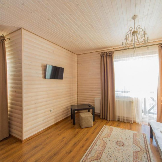 Сімейний номер із балконом